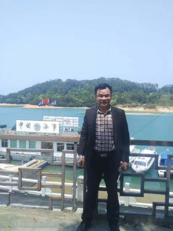 三哥的第一张照片--楚雄认干亲服务网